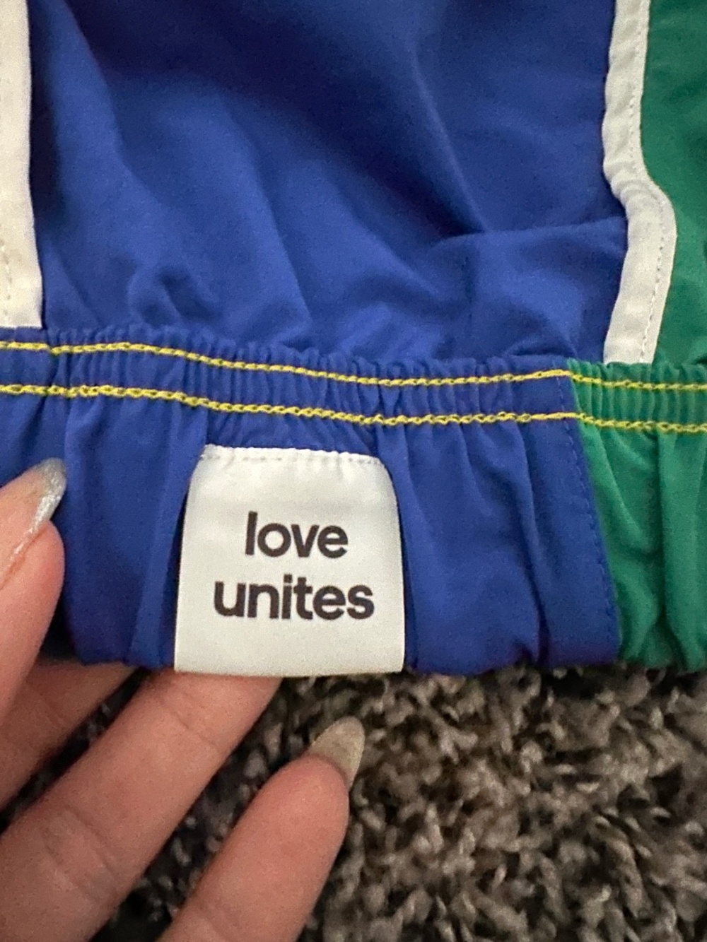 Adidas LIMITED EDITION Pride Rainbow Windbreaker Jacket Sz M - Picture 5 of 9